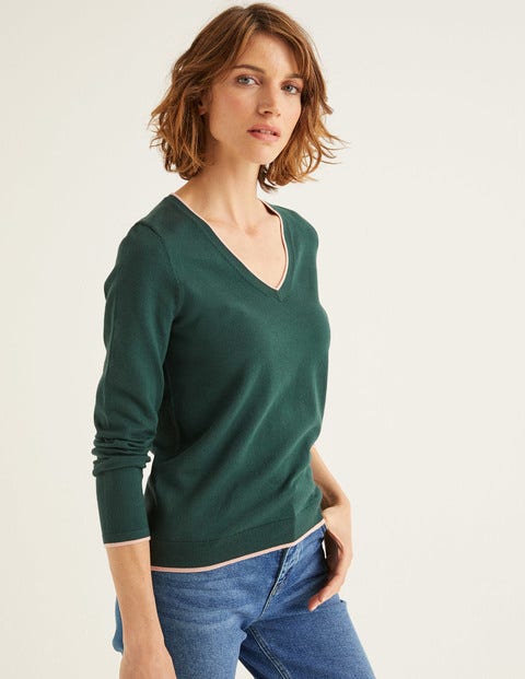 Elina V-Neck Jumper - Midnight Garden/Pink Tipping Elina V-Neck Jumper - Midnight Garden/Pink Tipping