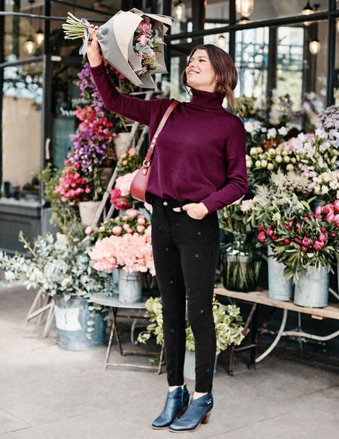 Velvet Super Skinny Jeans - Black Embroidered Velvet Super Skinny Jeans - Black Embroidered