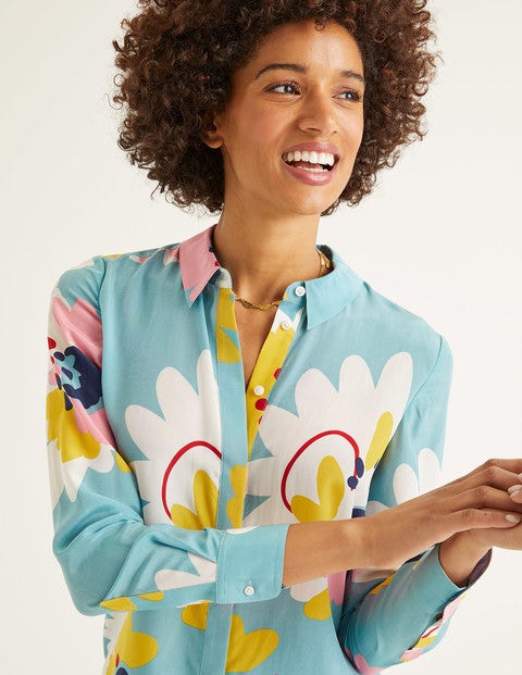 The Silk Shirt - Heritage Blue Painted Daisy The Silk Shirt - Heritage Blue Painted Daisy