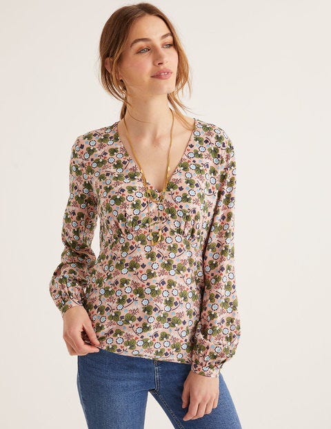 Viola Top - Chalky Pink. Romantic Bloom Viola Top - Chalky Pink. Romantic Bloom