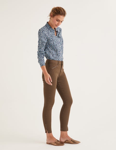 Faye Shirt - Heritage Blue, Chic Leopard Faye Shirt - Heritage Blue, Chic Leopard
