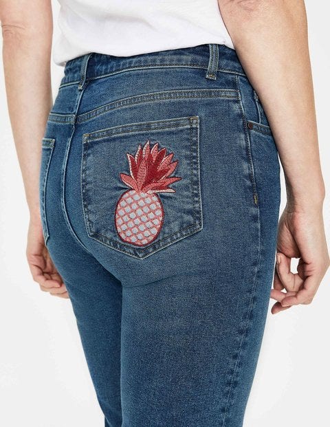 Cambridge Bestickte Jeans - Mittleres Vintageblau, Ananas-Stickereien Cambridge Bestickte Jeans - Mittleres Vintageblau, Ananas-Stickereien