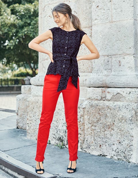 Claudette Oberteil Mit Lochstickerei - Navy Claudette Oberteil Mit Lochstickerei - Navy