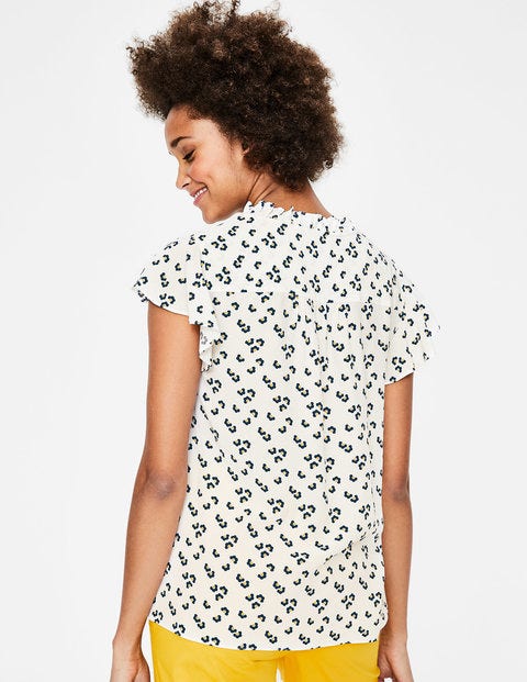 Angelica Top - Ivory Daisy Cloud Angelica Top - Ivory Daisy Cloud