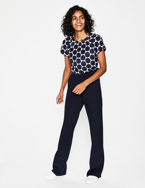 Daria Oberteil - Naturweiß und Navy, Marken-Tupfen Daria Oberteil - Naturweiß und Navy, Marken-Tupfen