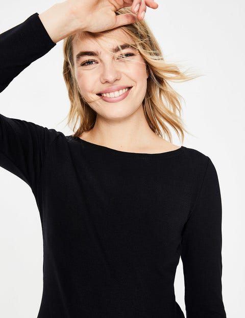 Essential Boatneck - Black Essential Boatneck - Black