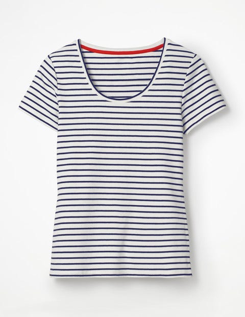 Essential Short Sleeve Tee - Ivory/Navy Essential Short Sleeve Tee - Ivory/Navy