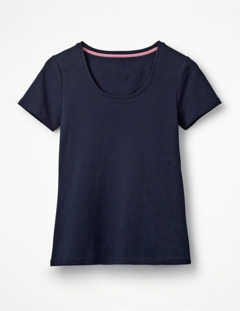 Essential Short Sleeve Tee - Navy Essential Short Sleeve Tee - Navy