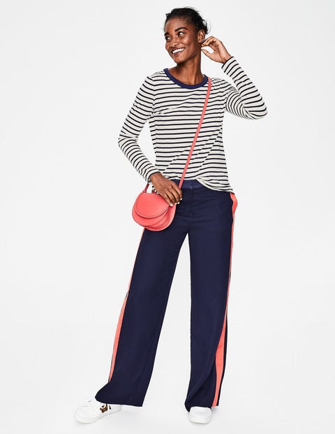 Crew Neck Breton - Ivory/Navy Crew Neck Breton - Ivory/Navy