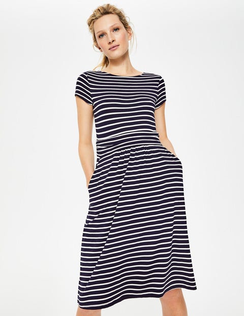 Amelie Jerseykleid - Navy/Naturweiß, Gestreift Amelie Jerseykleid - Navy/Naturweiß, Gestreift