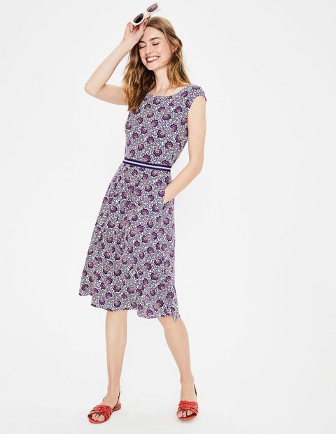 Bernice Jerseykleid - Naturweiß/Kobaltblau, Blumeninsel Bernice Jerseykleid - Naturweiß/Kobaltblau, Blumeninsel