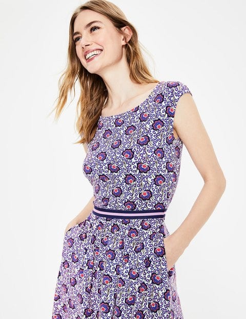 Bernice Jerseykleid - Naturweiß/Kobaltblau, Blumeninsel Bernice Jerseykleid - Naturweiß/Kobaltblau, Blumeninsel