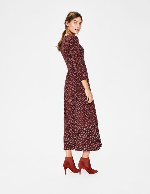 Philippa Midikleid Mit Saumdetail - Rotbraun, Bogenmuster Philippa Midikleid Mit Saumdetail - Rotbraun, Bogenmuster