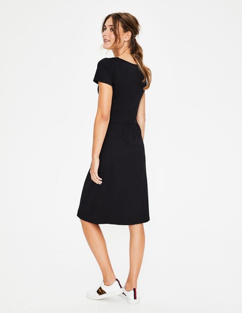 Penelope Jersey Dress - Black Penelope Jersey Dress - Black