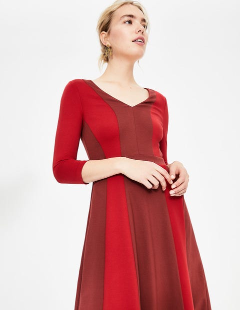 Erin Ponte Midi Dress - Maroon Erin Ponte Midi Dress - Maroon