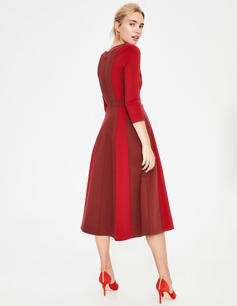Erin Ponte Midi Dress - Maroon Erin Ponte Midi Dress - Maroon