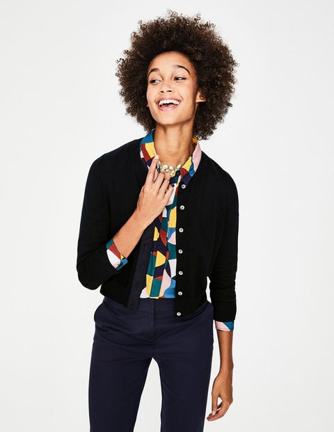 Amelia Kurzer Cardigan - Schwarz Amelia Kurzer Cardigan - Schwarz