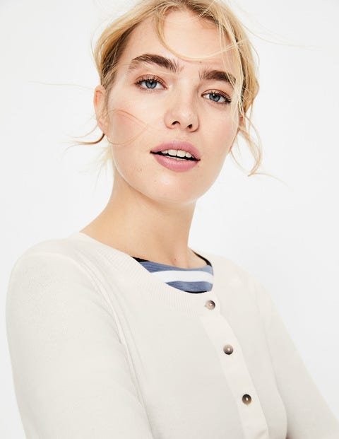 Amelia Crop Cardigan - Ivory Amelia Crop Cardigan - Ivory