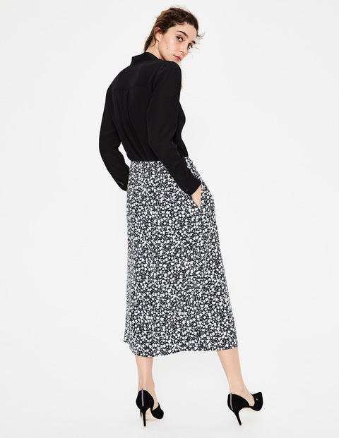 Jupe midi Saskia - Motif animal bleu marine et bleu héron Jupe midi Saskia - Motif animal bleu marine et bleu héron
