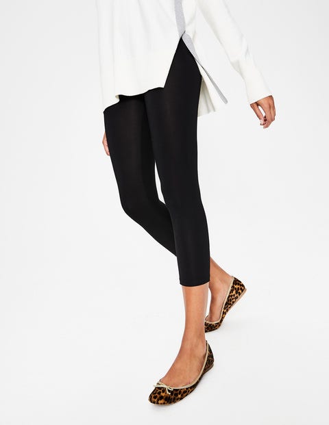 Cropped Leggings - Black Cropped Leggings - Black