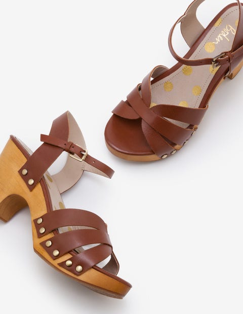 Harriet Clogs - Tan Harriet Clogs - Tan