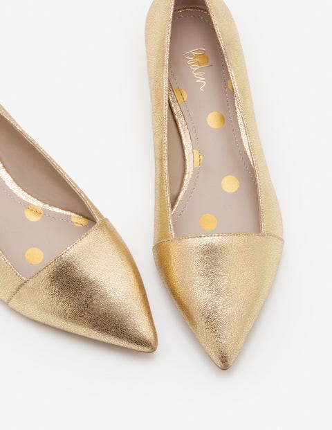 Josie Low Heels - Gold Metallic Josie Low Heels - Gold Metallic