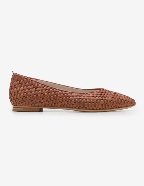 Hazel Woven Flats - Tan Hazel Woven Flats - Tan