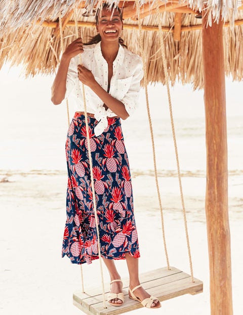 Fluted Hem Jersey Skirt - Navy Tropical Pineapple Fluted Hem Jersey Skirt - Navy Tropical Pineapple