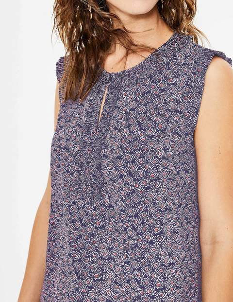 Peggy Top - Navy Floral Spray Peggy Top - Navy Floral Spray