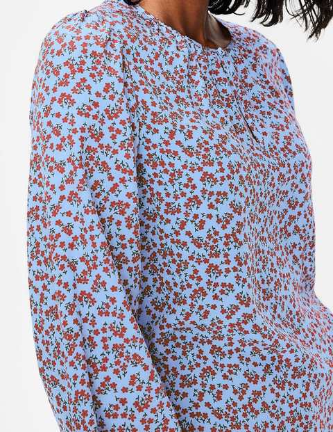 Chemisier Veronica - Motif Daisy Sprig bleu brumeux Chemisier Veronica - Motif Daisy Sprig bleu brumeux