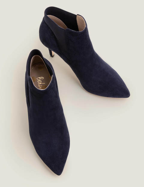 navy pointed boots