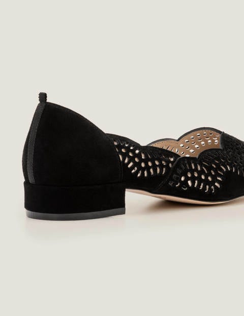 Esme Low Heels - Black Esme Low Heels - Black