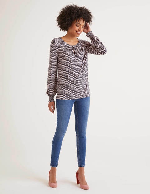 Vicky Jersey Top - Milkshake, Leafy Geo Vicky Jersey Top - Milkshake, Leafy Geo