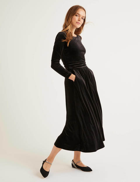 Lois Velvet Dress - Black Lois Velvet Dress - Black