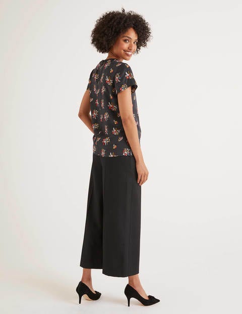 Carey Top - Raven, Country Posy Tiny Carey Top - Raven, Country Posy Tiny