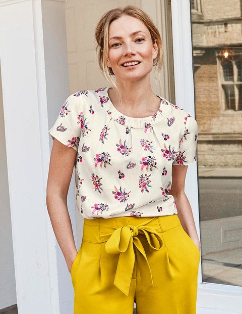 Carey Top - Ivory, Country Posy Carey Top - Ivory, Country Posy