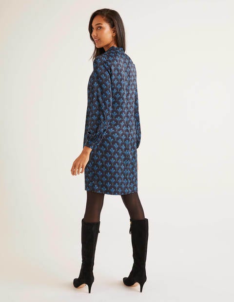 Robe Christobel - Motif coquille rétro noir Robe Christobel - Motif coquille rétro noir
