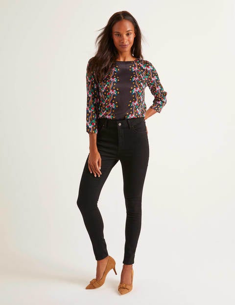 Larissa Top - Black, Floral Wave Larissa Top - Black, Floral Wave
