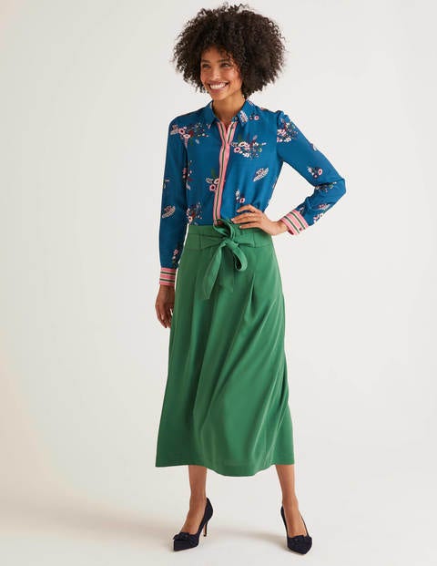 The Silk Shirt - Country Posy The Silk Shirt - Country Posy