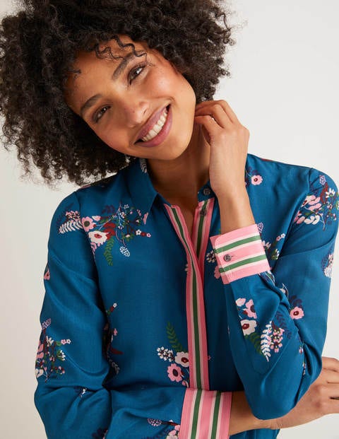 The Silk Shirt - Country Posy The Silk Shirt - Country Posy