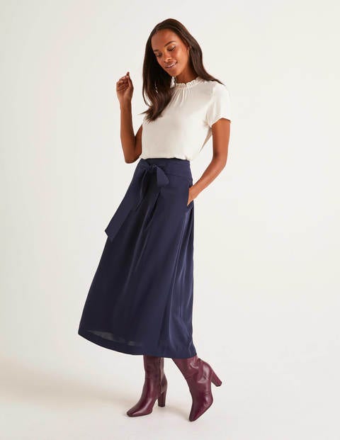 Amanda Top - Ivory Amanda Top - Ivory