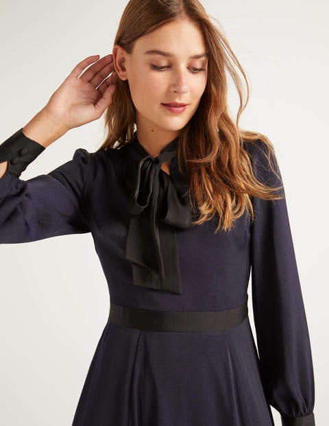 boden black midi dress