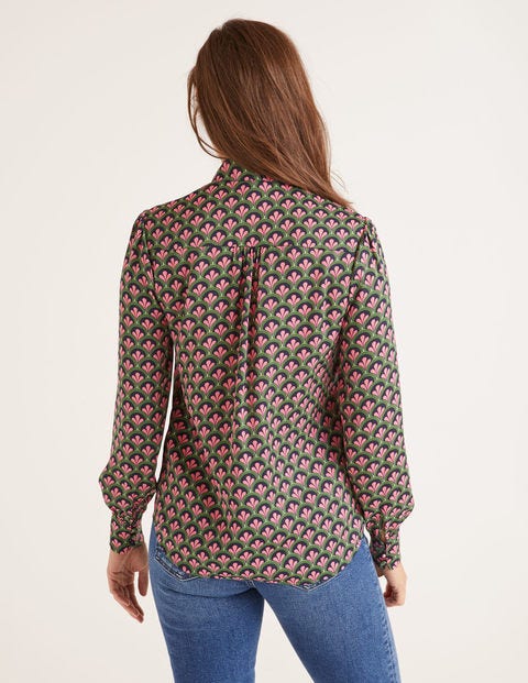 Thelma Blouse - Broad Bean, Retro Scallop Thelma Blouse - Broad Bean, Retro Scallop