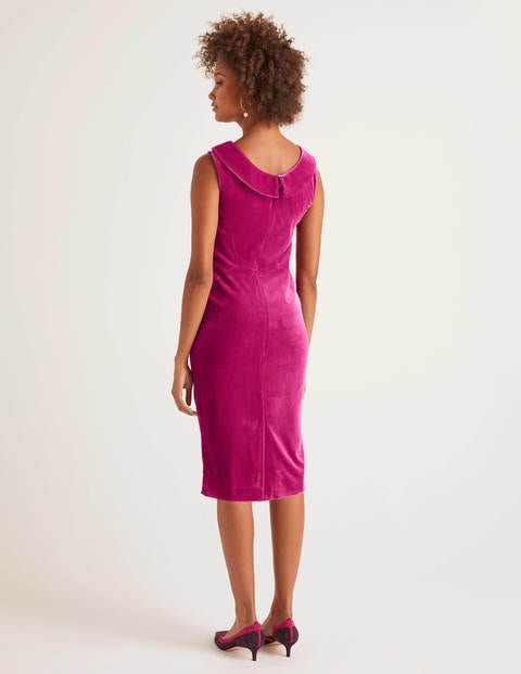 Velvet Seam Detail Martha - English Berry Velvet Seam Detail Martha - English Berry