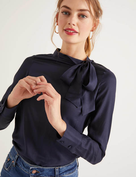 Aria Blouse - Navy Aria Blouse - Navy