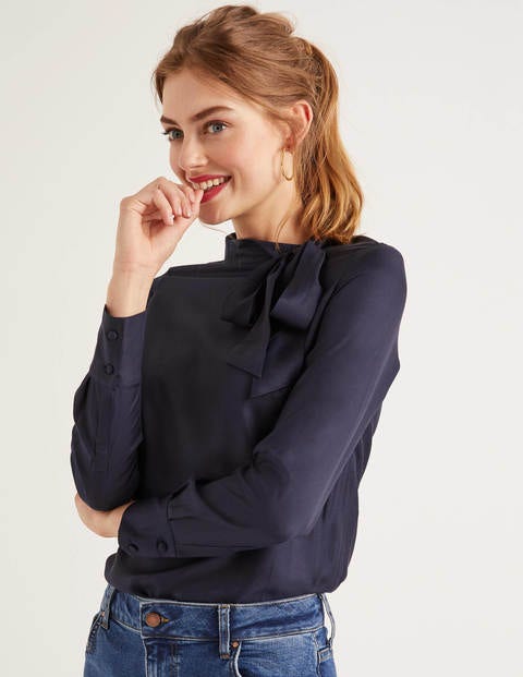 Aria Blouse - Navy Aria Blouse - Navy