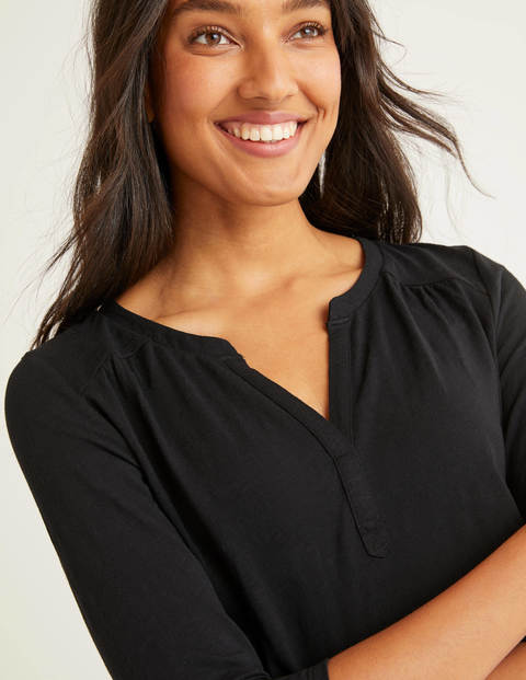 The Cotton Notch Tee - Black The Cotton Notch Tee - Black