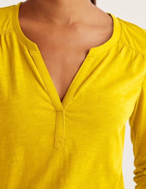 The Cotton Notch Tee - Tuscan Sun The Cotton Notch Tee - Tuscan Sun