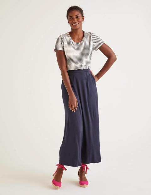 Charlie Jersey T-Shirt - Ivory/Navy Charlie Jersey T-Shirt - Ivory/Navy