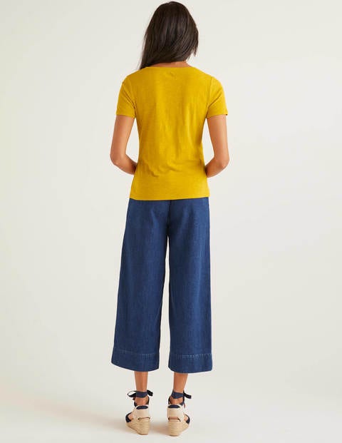 The Cotton V-Neck Tee - Tuscan Sun The Cotton V-Neck Tee - Tuscan Sun
